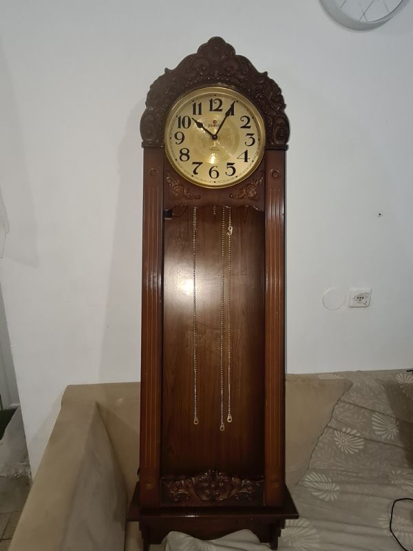 שעון מלודי שעון מלודי