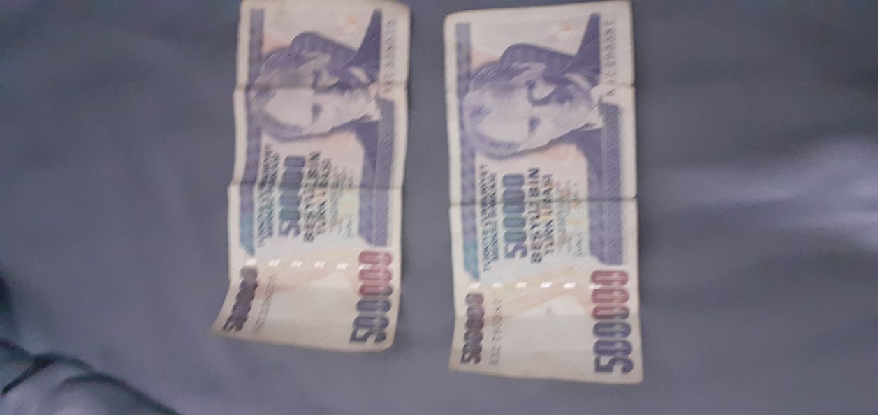 לירה טוקית לירה טוקית